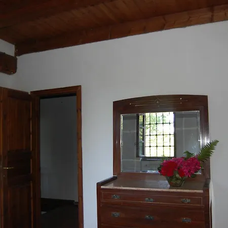 Ca'becca Bioglio- Il Portico Sulla Valle Villa