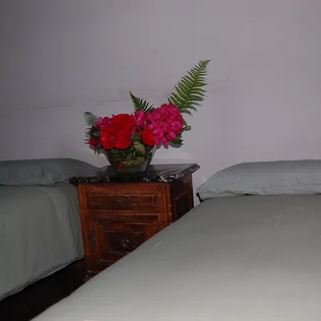 Villa Ca'becca Bioglio- Il Portico Sulla Valle