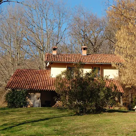Villa Ca'becca Bioglio- Il Portico Sulla Valle