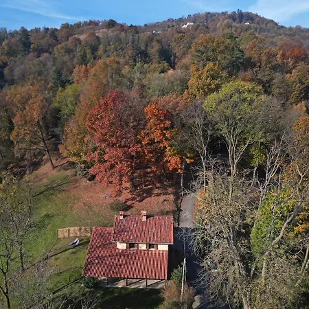 Ca'becca Bioglio- Il Portico Sulla Valle Villa