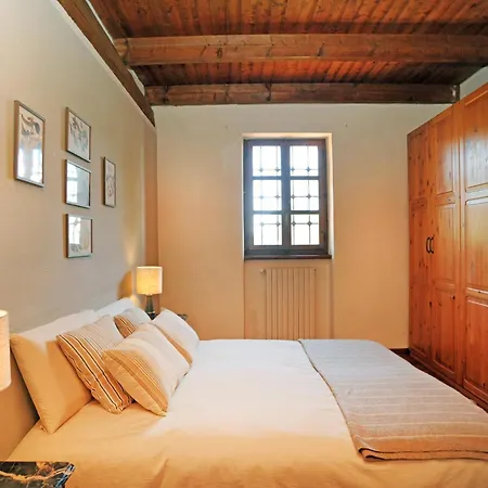 Ca'becca Bioglio- Il Portico Sulla Valle Villa *