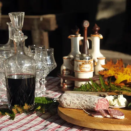 Ca'becca Bioglio- Il Portico Sulla Valle * Valle San Nicolao