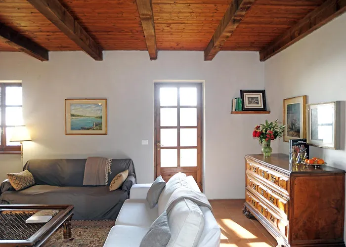 Ca'becca Bioglio- Il Portico Sulla Valle Villa *