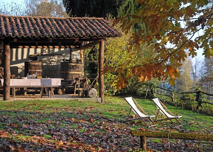 Ca'becca Bioglio- Il Portico Sulla Valle Villa *